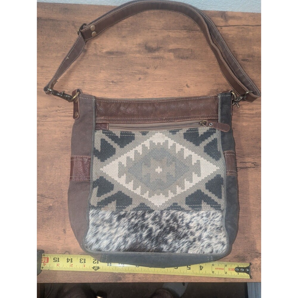 Myra Crossbody Bag Women's Multicolor Aztec Print Adjustable Strap Cow Hide Bag